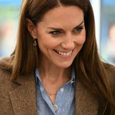 Royal slip up: WATCH Kate Middleton laugh as she almost trips in high heels 