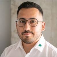 Eduardo Cerrato's Instagram, Twitter & Facebook