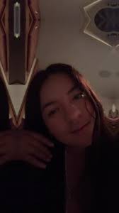 Lili Flores (@lili.flores687)