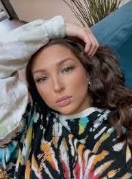 Chanteurs célèbres : Découvrez 38 idées Eva