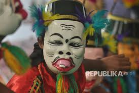 Orang Berilmu dan Bodoh