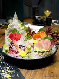It come with 7 types of seafood serving on a large bamboo boat. Manmaru Robatayaki Bar Atria Pj Sensational Japanese Feast Spicy Sharon A Malaysian Lifestyle And Food Blog