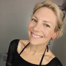 Helen Thorn (@helen_thorn)