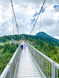 Post your grandfather mountain photos with our hashtag to instagram, facebook or twitter for a chance to be featured! Grandfather Mountain Tips For A Great Visit Go The Adventure Way