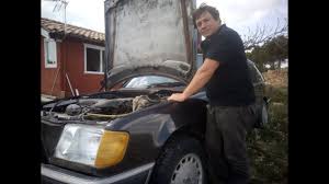 Mercedes W124 Ouvrir Votre Capot Vertical Jusqu A 90 Degres Youtube
