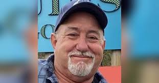 Glenn V. Macke Obituary