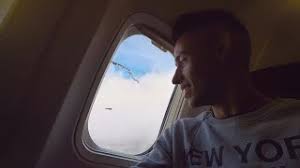 Traian vuia a fost primul care a reusit sa zboare cu un obiect mai greu decat aerul:avionul. Prima DatÄƒ Cu Avionul Youtube