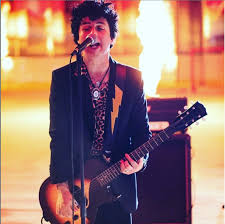 Green Day S Billie Joe Armstrong With Couch Custom Made Mega Bolt Guitar Strap Live On The National Hockey League Thanks Billie Joe Couch Guitar Straps Billie joe's paternal grandfather was david banks armstrong (the son of edwin merritt armstrong and evaline edwards). green day s billie joe armstrong with