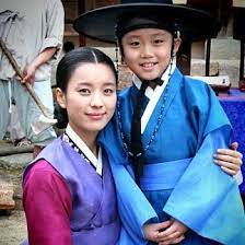 Concubina regelui are 50 de episoade si va fi difuzat de tvr incepand din 16 martie, de luni pana vineri, de la ora 18.30. Dong Yi Legendele Palatului Concubina Regelui 2010 Film Serial Cinemagia Ro