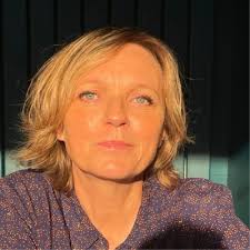 Innovation, Collective Intelligence and Resiliency in Healthcare  Organizations