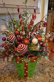 30 Christmas Home Decoration Ideas Christmas Flowers Christmas Flower Arrangements Christmas Arrangements