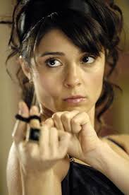 Shiri Appleby