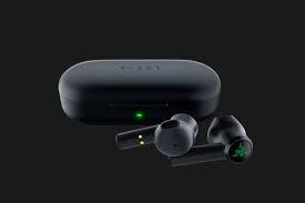 These are small earbuds that come with six additional pairs of ear tips like how apple only releases airpods in white, the razer hammerhead true wireless pro only comes in black right now. Razer Hammerhead True Wireless Earbuds