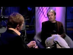 Webb meanwhile tends to be the slightly lesser of the pair if only because he seems inherently less comic looking than mitchell. That Mitchell And Webb Look Film Director Youtube