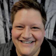 Wade Mcintyre's Instagram, Twitter & Facebook