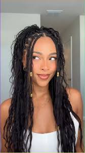 Raina Johnson (rainajohnson)