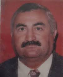 İlçemizde uzun zaman görev yapmış, kıymetli hocamız İdris Başar vefat  etmiştir. Allah rahmet eylesin mekanı cennet olsun. Çiçekdagi aşktır grubu