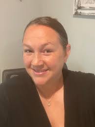 I'm looking for contractor or full-time opportunities in recruiter/talent  acquisition/inside sales. If anyone has leads, I'd appreciate it. I bring  10 years of high-volume, fast-paced experience!