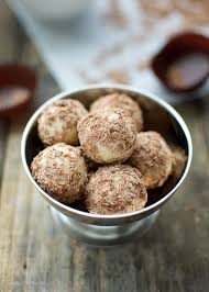 Homemade White Chocolate Tiramisu Truffles Recipe Truffle Recipe Food Sweet Desserts