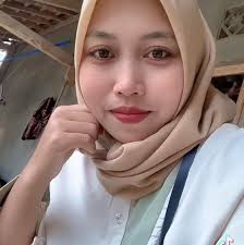 Please! I can't decide. I love them both.