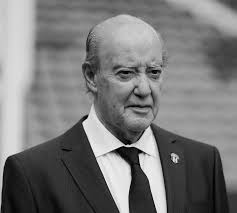 Mike Luis (@mikel17)