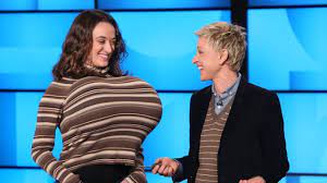 Busty ellen likes to play with herself. Ellen Celebrates Her Writer Lauren S 40th Birthday Youtube