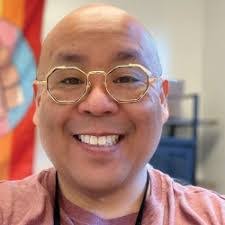 Efren Bose's Instagram, Twitter & Facebook