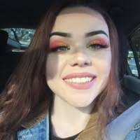 Erin Malchow's Instagram, Twitter & Facebook