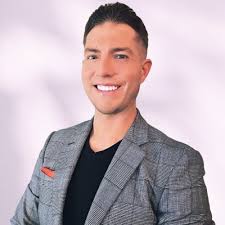 I'm excited to share I'll be joining the team at Cooler Screens Inc.