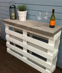3 Idees Recup Et Bricolage Maison Pas Chers Bar En Palette Bricolage Maison Palette Deco