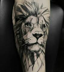 Lowentatoo Bedeutung Und Designideen Lowin Tattoo Tatowierungen Armeltatowierungen