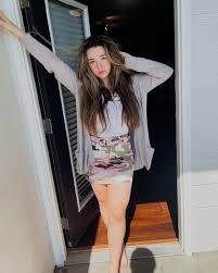 Baylen Dupree - Free pics, galleries & more at Babepedia