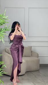 فستان ستان سهرة - اتزماين