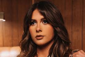 Ella Langley Makes Hot 100 Debut With 'You Look Like You Love Me'