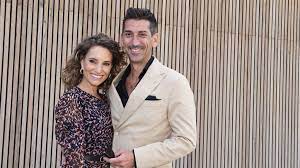verse 1 in my dreams i know you're always by my side everywhere i go you linger in my mind i've been waiting. Kerstwonder Danny Vera Voor Het Eerst Vader Geworden Rtl Boulevard