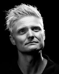 Recently, I had the good fortune of being the photographer recommended to  capture images of composer Stephen Barber. To say the least, it was an  incredible experience! His latest piano composition called “