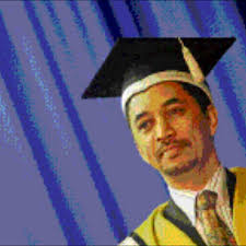 Praise for outgoing varsity head