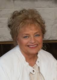 Cora Leonard's Instagram, Twitter & Facebook