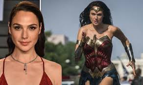 Wonder woman gal gadot welcomes third child, says 'couldn't be more grateful and happy' hollywood star gal gadot and husband, real estate developer jaron varsano have become parents to their third. Wonder Woman Gal Gadot Discusses Feeling Humbled By The Reception Of Her Dc Movie Films Entertainment Express Co Uk