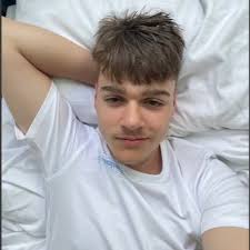 Evan Smedley (@SmedleyEvan)