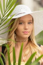 Senior fun with Madi Morris, Grace Christian Academy