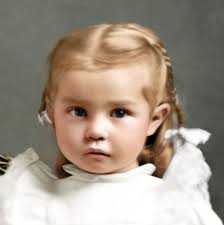 Maine's flag from 1901-1909. Old School Cool.