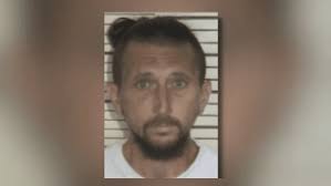 Nashville teen finds mother, mom's boyfriend dead in apparent murder-suicide