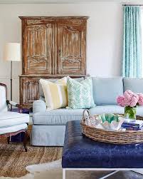 We would like to show you a description here but the site won't allow us. Cobalt Blue Leather Ottoman As Coffee Table On White Cowhide Rug Transitional Living Room
