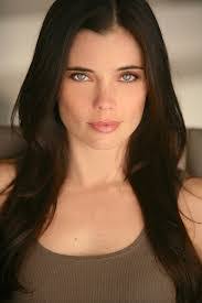 Jessica Heap's Instagram, Twitter & Facebook