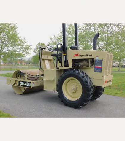 Ingersoll Rand SD-40D Smooth Drum Roller