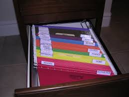 You don't want to spend 10 minutes locating a file or racking your brain trying to remember the organizing structure of your filing cabinet. How To Organize A Home Office File Cabinet