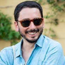 Laura Strazzeri (@Lulltweet)