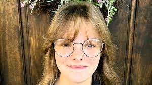 Amanda Rieke's Instagram, Twitter & Facebook