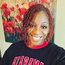 Introduction and roll tide celebration